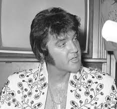 Aug/Sep 1973 Elvis In Concert White Spanish Flower Suit