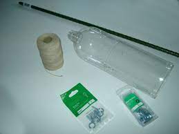 I innocently mounted it on a wooden pole in front of our dining room window for easy viewing. Diy Squirrel Proof Bird Feeder