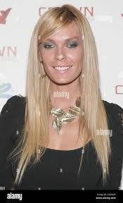 Delisa Gross's Instagram, Twitter & Facebook