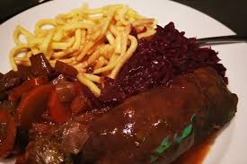 Rinderrouladen Klassisch Von Shinara Chefkoch Rinderrouladen Rezept Rinderrouladen Rinder Rouladen