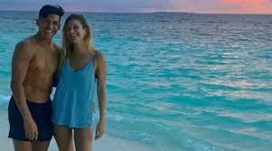 Jul 03, 2021 · a través de una foto con sus respectivos perros, cecilia sugirió que mayte rodríguez, actriz y ex del futbolista, habría vuelto con su ex pareja, camilo figueroa. El Romantico Video Que Alexis Sanchez Dedico A Mayte Rodriguez Pudahuel