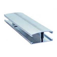 Profil Et Capot De Jonction Vissables Couverture Polycarbonate Coloris Aluminium Epaisseur 10 16 32 Mm Longueur 3 M 5463372
