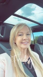 Sherry Horn's Instagram, Twitter & Facebook