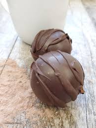 Keto Hot Chocolate Bombs Everyday Shortcuts Recipe In 2020 Chocolate Bomb Melt Chocolate In Microwave Keto Candy