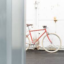 One Of The Coolest Bicycle Shops In Berlin And Online Is Tokyobike Selling The Most Stylish Rides From Japan Now On Cre Cool Bicycles Simple Bicycle Bicycle