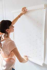 This Is How The Pros Hang Wallpaper How To Hang Wallpaper Wallpapering Tips Diy Wallpaper