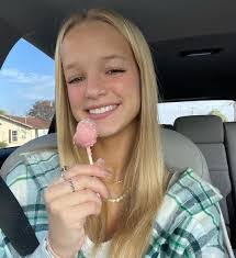 Randy Mabey's Instagram, Twitter & Facebook