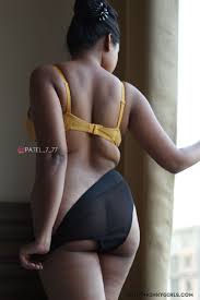 Sexy Indian Model's Nude Leaked Onlyfans Photos