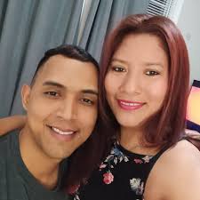 Has anybody recently crossed from Colombia to Venezuela via the Cucuta  boarder? How did it go? Do you know if aduana is open