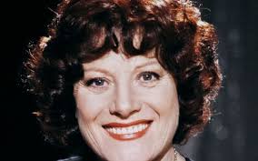 Colette Renard. La chanteuse et comédienne est décédée