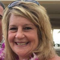 Donna Gott's Instagram, Twitter & Facebook