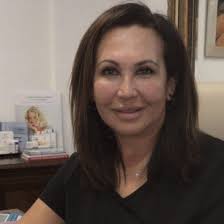 Dra. Claudia Parra Rizo Cirujano plástico, Médico estético, Valencia