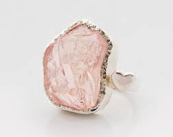 Rose Quartz Heart Adjustable Ring Rough Sri Lanken Etsy In 2020 Raw Gemstone Jewelry Rose Quartz Heart Rose Quartz Jewelry