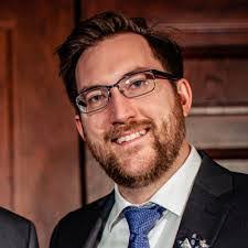 Ken Arndt's Instagram, Twitter & Facebook