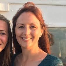 Kate Lott's Instagram, Twitter & Facebook