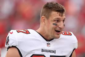 Fans demand Rob Gronkowski give real genius behind Apple investment a cut  of his winnings