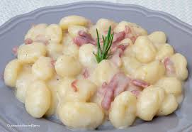 Gnocchi Ai 4 Formaggi E Pancetta Ricetta Veloce E Golosa Ricette Idee Alimentari Ricette Veloci