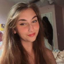 Mara Cartwright's Instagram, Twitter & Facebook