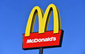 Fast food open thanksgiving near me. Which Fast Food Restaurants Like Mcdonald S Wendy S Taco Bell Are Open On Thanksgiving