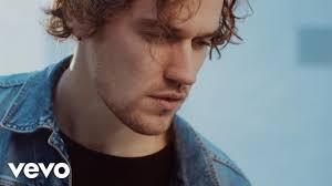 FEATURE: The December Playlist Vol.2: We're Untouchable, Manic and Blue  (and Completely Out of Our Heads…)