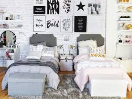 Local Pop Up Offers Dorm Room Designing For College Students Dorm Room Inspiration Dorm Room Decor Dorm Room Designs