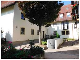 Familie sucht wohnung mit mindestens 4 zimmern oder haus zur miete in ettlingen‐stadt. 2 Zimmer Wohnung Zu Vermieten Quergasse 21 76275 Ettlingen Karlsruhe Kreis Mapio Net