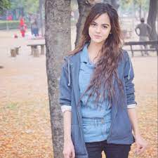 Een paar jeans shoppen bij levi's? Komal Meer Ehd E Wafa Latest Beautiful Clicks Of Actress Komal Meer Pakistani Drama Celebrities She Performed The Role Of The Younger Sister Of Ahad Raza Mir And Became Popular