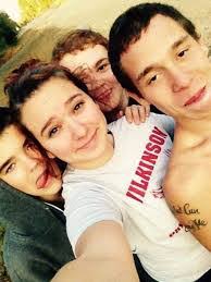 Tabatha Warren's Instagram, Twitter & Facebook