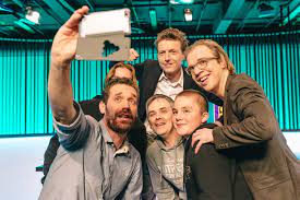 De speciale laatste aflevering van dit seizoen werd gisteravond uitgezonden. Jan Jaap Van Der Wal Wordt Nieuwe Presentator Van De Ideale Wereld De Enige Die Geloofwaardig Genoeg Was De Morgen