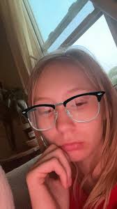 18 Illinois Look for friends