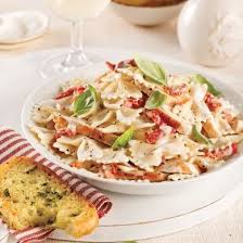 Farfalles Cr Eacute Meuses Au Poulet Soupers De Semaine Recettes 5 15 Recettes Express 5 15 Pratico Pratique Food Recipes Creamy Chicken
