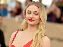 By cherylann mollan | hindustan times. Sophie Turner Gives A Scathing Message To Anti Maskers On Instagram Insider