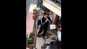 Kompilasi Video Kocak Sepanjang Lockdown Akibat Virus Corona Dari Yang Kena Marah Tetangga Hingga Dipukul Pasangan Sendiri Pikiran Rakyat Com