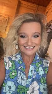 Valerie Poss's Instagram, Twitter & Facebook