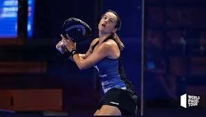 SEMIFINALISTAS ! Las numero dos del ranking @worldpadeltour @paula.josemar  y @asanchezfallada derrotan a Claudia Jensen y Carla Mesa por 5/7 6/3 y 6/2  en el Open de Valencia. #wpt #open #sidespin #newcollection #padel  #sidespinballs