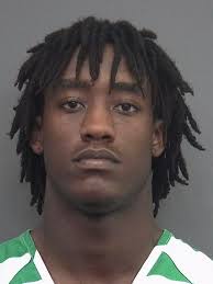 Florida freshman Deiondre Porter charged with assault involving gun