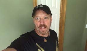 Regardless of whether people think what jake and i are doing in combat sports is a gimmick, this sentiment is very real and will hopefully make a lasting change in getting fighters. Meet Greg Paul The Father Of Youtube Stars Logan Paul And Jake Paul