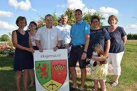 Ungerndorfs oldies bestätigten ihren obmann johann fenz und sein team ungerndorf. Ungerndorf Bekommt Eigenes Wappen Mistelbach