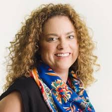 Lindsey Baron's Instagram, Twitter & Facebook