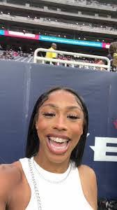 Ieisha Johnson's Instagram, Twitter & Facebook