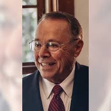 Robert J. Paternoster, creative Long Beach city planner, dies at 83