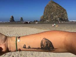 Nick cannon having a constant rotation of millenial baddies is not a shocker to anyone by now. Oregon Coast National Wildlife Refuges We Love This Tattoo Of Haystack Rock Life S A Beach For Alanna Kieffer These Days She S Spending Her Summer Talking With Thousands Of Visitors About The