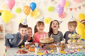 Check spelling or type a new query. 9 Desain Unik Dan Menarik Kue Ulang Tahun Anak Anak 2018