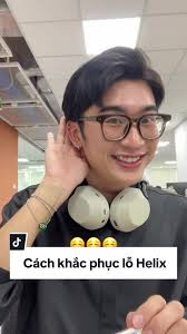 Hướng Dẫn Chăm Sóc Lỗ Xỏ Helix Khi Bị Sưng