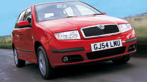 A good supermini must be roomy, practical and comfortable. Skoda Fabia 2004 Review Auto Express