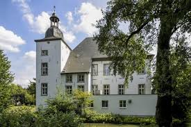 Restaurant in voerde (niederrhein) bei das telefonbuch. Wasserschloss Haus Voerde Voerde Architektur Baukunst Nrw