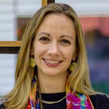 Alice Bosley's Instagram, Twitter & Facebook