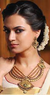 Indische Hochzeit Frisuren Fashion Trends 2018 2019 Fur Bridals Bridals Fashion Frisure Indian Hairstyles Indian Wedding Hairstyles Indian Bridal Hairstyles