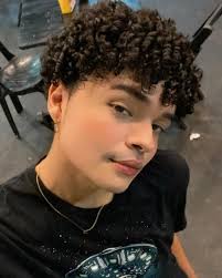 Roger Victor (@roger.victorz) • Instagram photos and videos