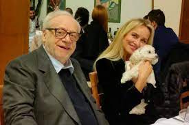 Felicità on johnny dorelli at his best, vol. Chi E Johnny Dorelli Cantante E Attore Biografia E Carriera